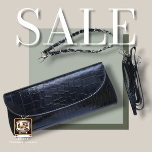 Vintage Black Croc Pattent Bag with 2 straps. Crossbody & Shoulder Bag Clutch